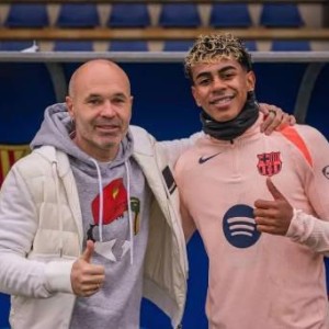 星空体育-伊涅斯塔：亚马尔拥有非凡天赋，他有机会成为独一无二的球员