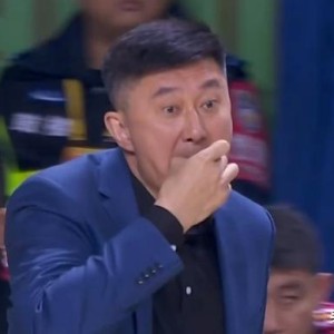 星空体育登录入口-杜锋：我们上半场限制南京得到了29分 下半场手感回暖掌控主动权